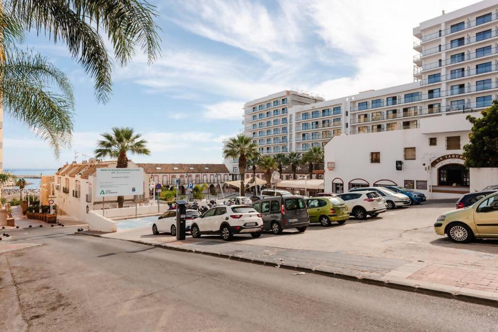 Apartamento Amplio Con Vistas Al Mar Y Piscina En Benalmádena Exterior foto